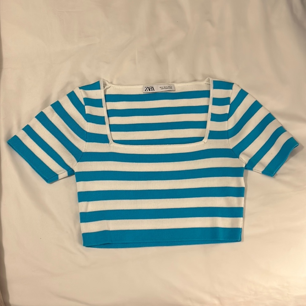 NEW ZARA TOP 🩵🤍 striped blue and white!